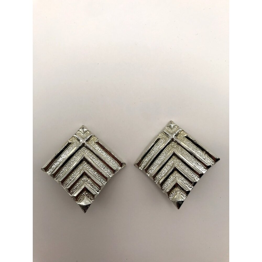Vintage Sarah Coventry Art Deco Geometric Silver Tone Clip Earrings Signed